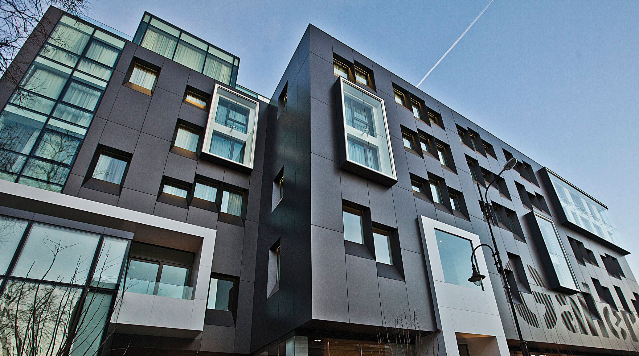 Graffit Hotel-gallery